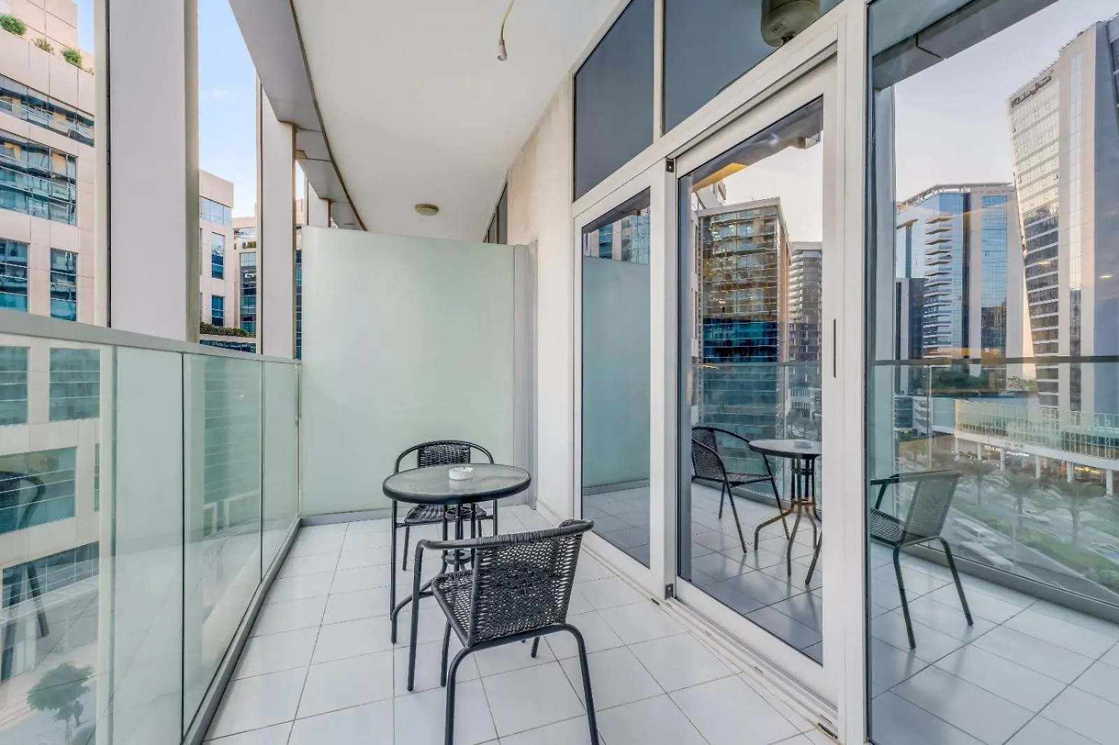 Lux Apt 5 Min Away From Burj Khalifa & Dubai Mall Apartment